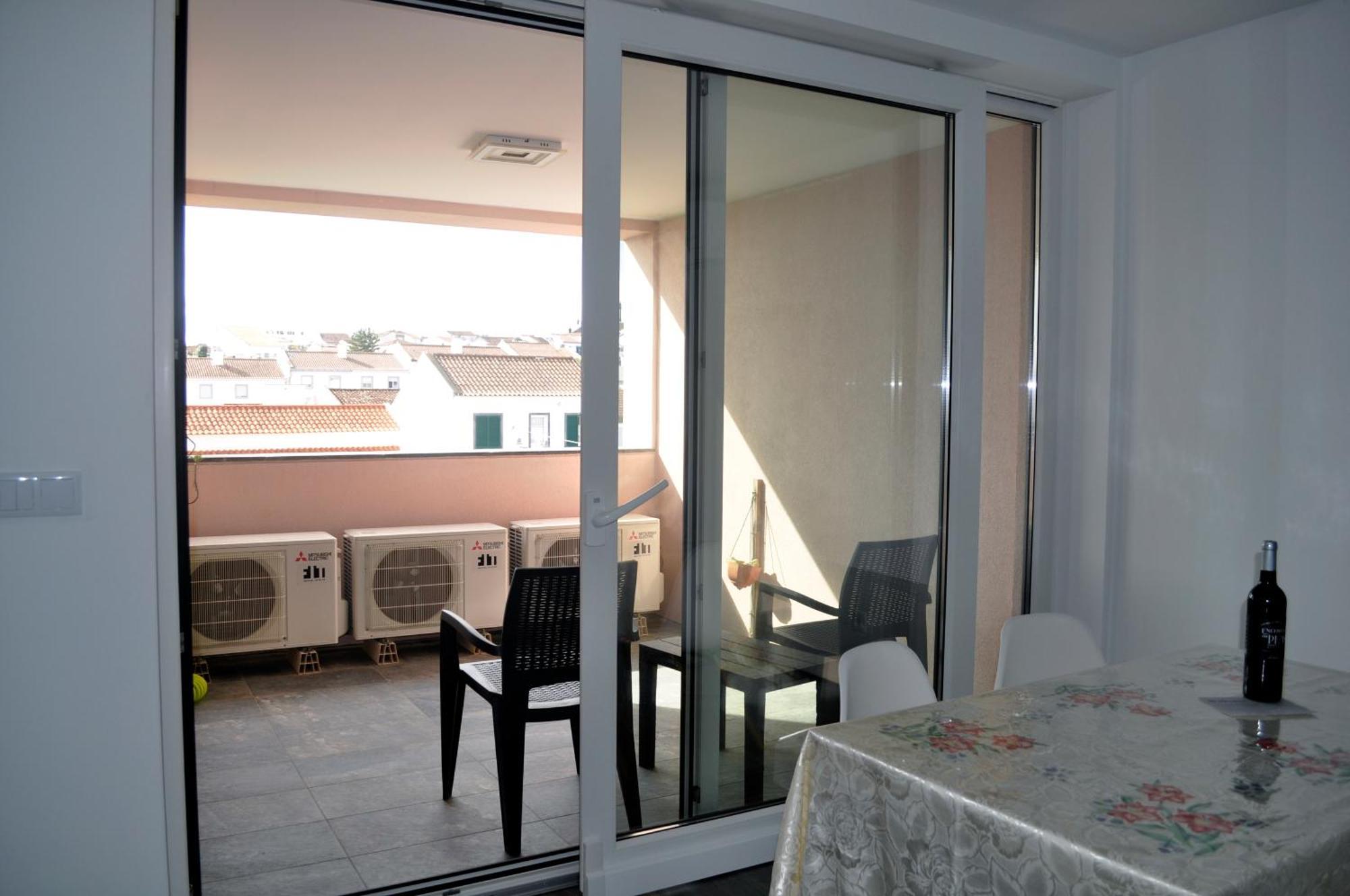 Spacious Seaside Apartment A - Faraway Lagoa  Luaran gambar